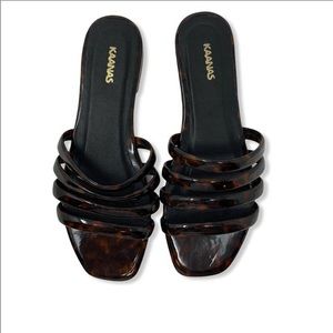 Kaanas Tortoise sandals